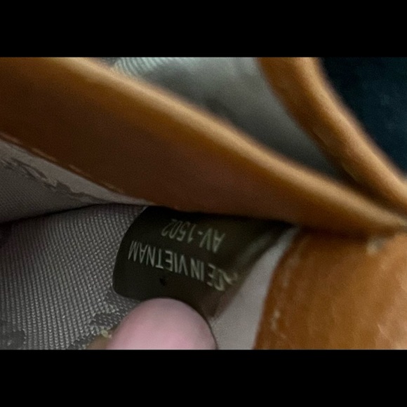 Michael Kors Slim Flap Wallet - Brown - Picture 5 of 17